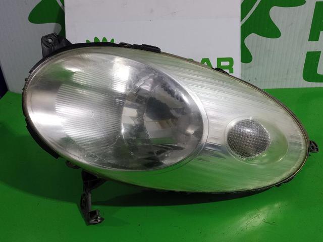 26060AX700 Faro izquierdo  en stock Sabadell