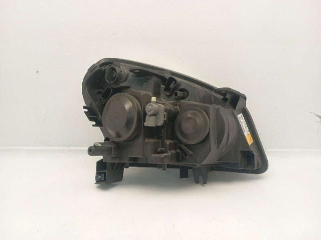 NISSAN 26060JD90A Faro izquierdo  en stock Terrassa