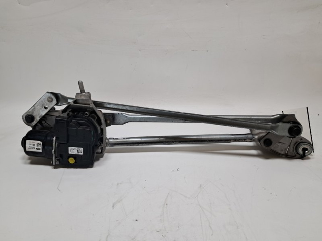 Comprar Trapezio del limpiaparabrisas Kuga III DFK