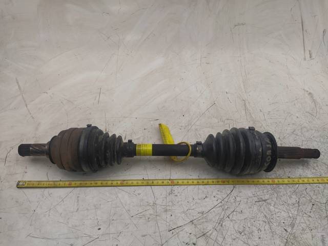 Semieje delantero izquierdo 26067660 OPEL