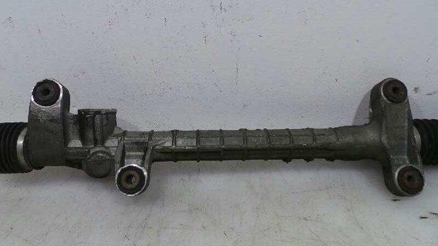 26092563 TOYOTA Cremallera de dirección comprar Alcalá