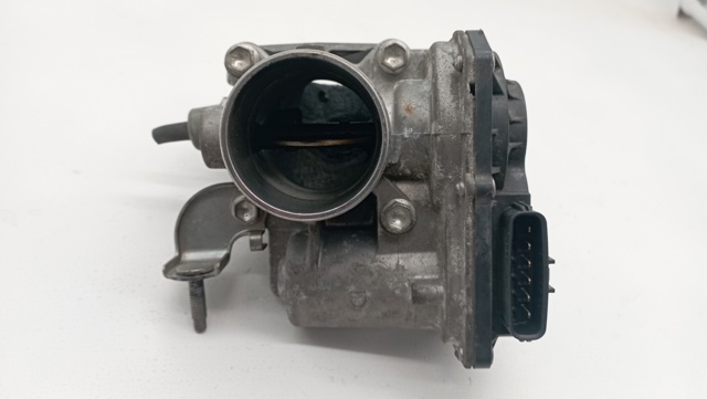 261000N030 TOYOTA Cuerpo de mariposa  en stock Gandía