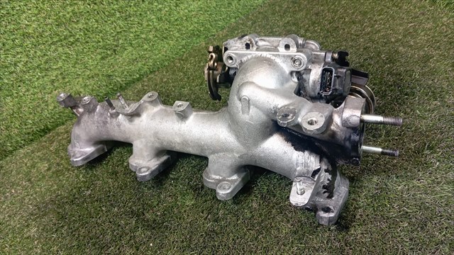 Comprar Cuerpo de aceleración completo Toyota Land Cruiser  J9 a bajo precio