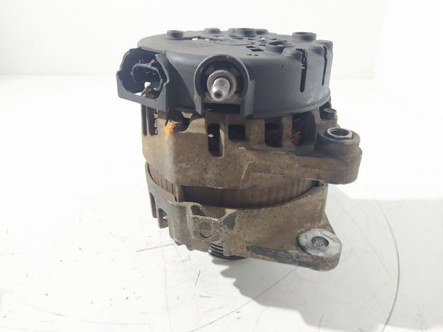 HYUNDAI 2611067 Alternador  en stock Salamanca