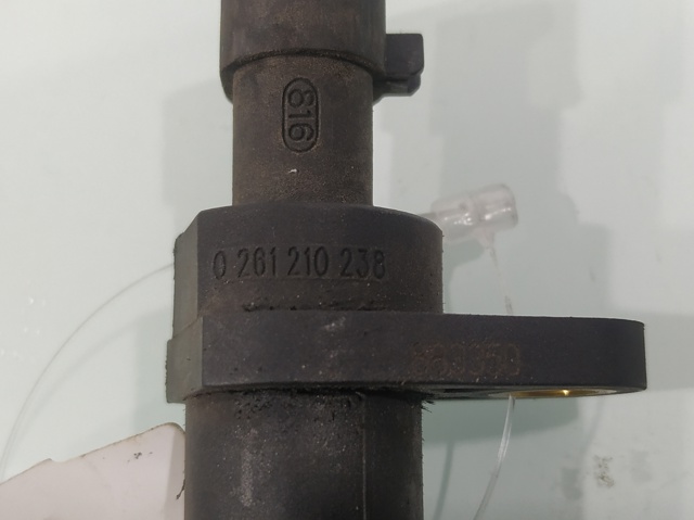 Sensor de posición del cigüeñal 261210238 FIAT