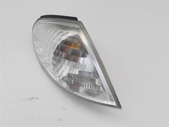 NISSAN 26130BM415 Piloto intermitente derecho  comprar en Murcia