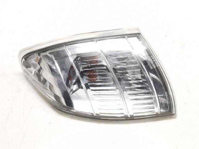 Luz indicadora izquierdo 261358H70A NISSAN