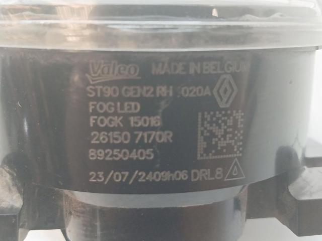RENAULT 261507170R Faro antiniebla derecho  en stock Salamanca