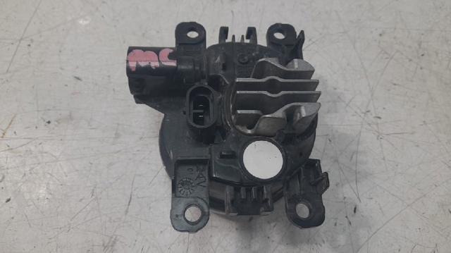 RENAULT 261507170R Faro antiniebla derecho  en stock Salamanca