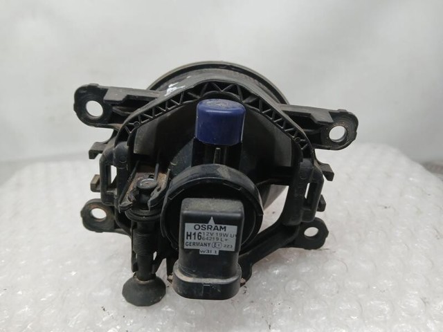 261507817R Luz antiniebla trasera  en stock Granada