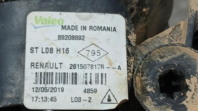 261507817R Luz antiniebla trasera  en stock Granada