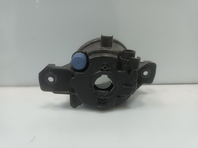 NISSAN 261508990A Faro antiniebla derecho  en stock Terrassa