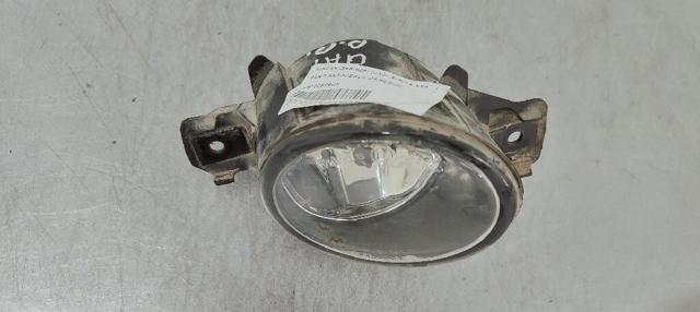 261508990A Faro antiniebla derecho  disponible Málaga