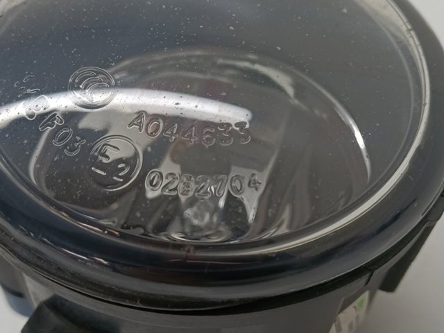 261508990B Faro antiniebla izquierdo/derecho  disponible Málaga