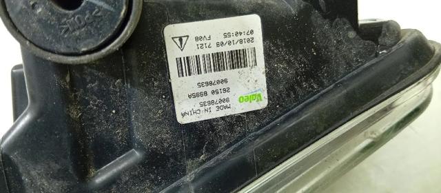 Luz antiniebla derecha 261508995A NISSAN