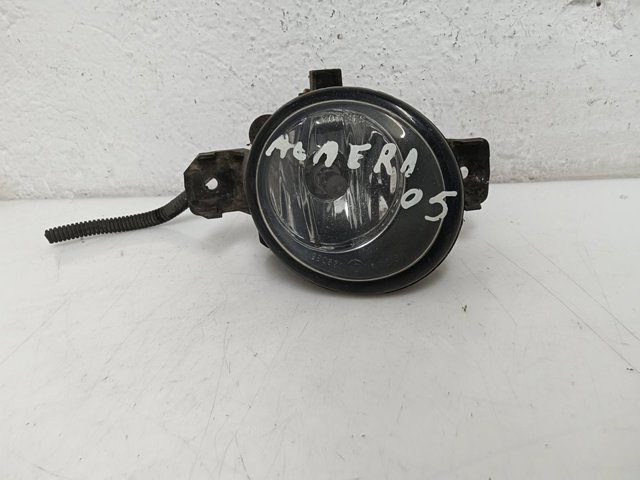 NISSAN 2615589905 Luz antiniebla izquierdo  en stock Terrassa