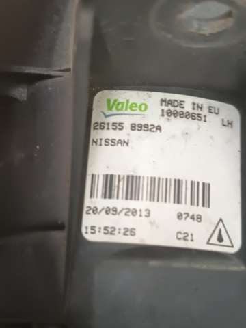 261558992A NISSAN Luz antiniebla izquierdo comprar Madrid