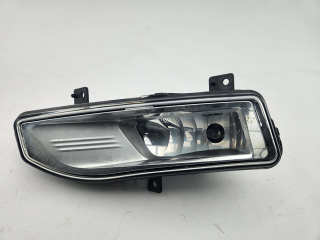 261558995A Nissan/Infiniti