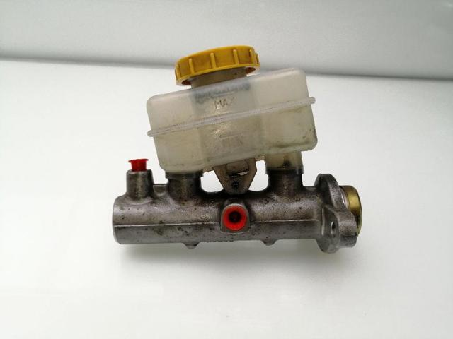 Cilindro maestro de frenos 26401AC191 SUBARU