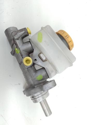 Cilindro principal de freno Subaru Legacy 4 B13