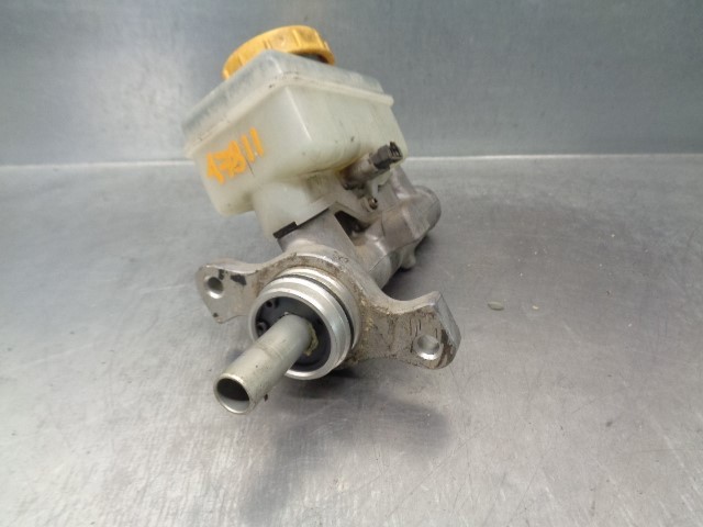 Cilindro principal de freno Subaru Legacy 4 B13