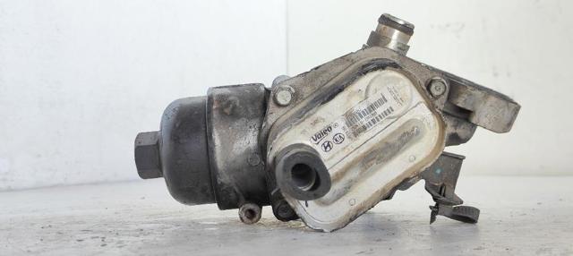 HYUNDAI 264102A100 Radiador de aceite  disponible Valladolid