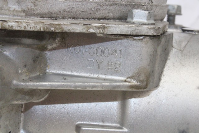 HYUNDAI 264102A501 Radiador de aceite debajo del filtro comprar Pamplona