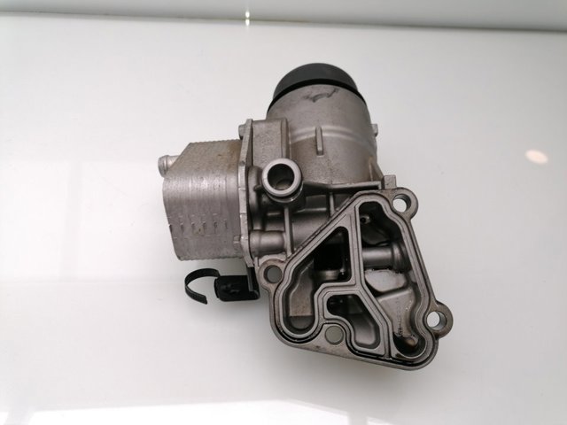 264102A501 HYUNDAI Radiador de aceite debajo del filtro comprar Bilbao