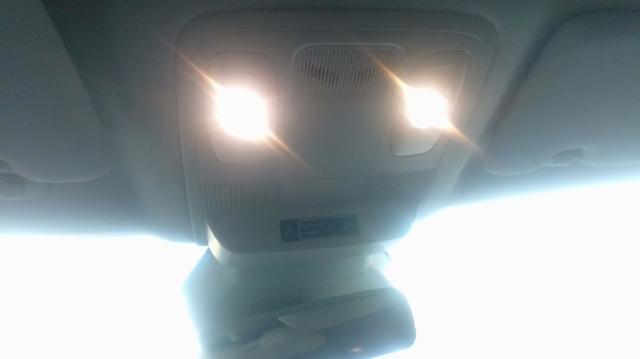 RENAULT 264301419R Luz de techo interior (cabina)  disponible España
