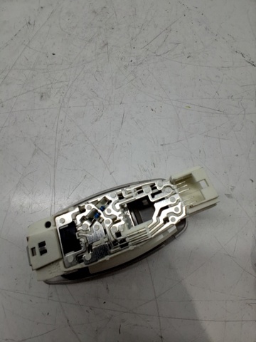 264301419R Luz de techo interior (cabina)  en stock Sabadell