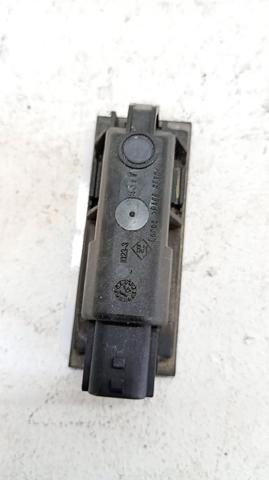 RENAULT 265108474R Luz matricula  en stock Valencia