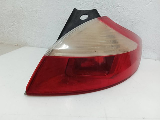 265500007R RENAULT Piloto trasero exterior derecho  en stock Huelva