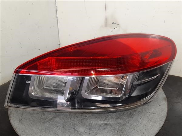 Precio del repuesto  Megane III coupé