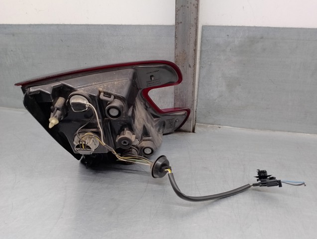 RENAULT 265500027R Piloto trasero interior derecho  en stock Salamanca