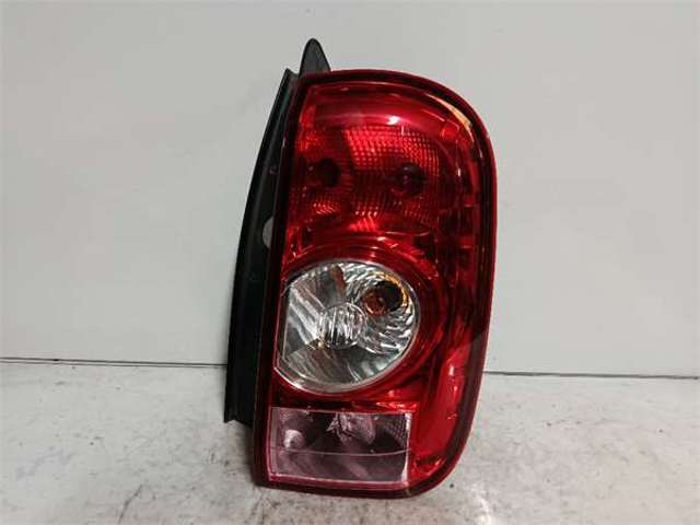 265500033R Piloto trasero derecho  disponible Málaga