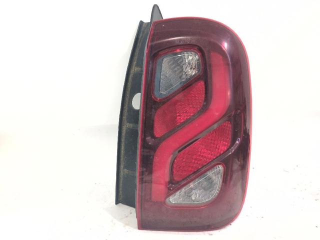 Piloto trasero derecho para Renault DUSTER HS