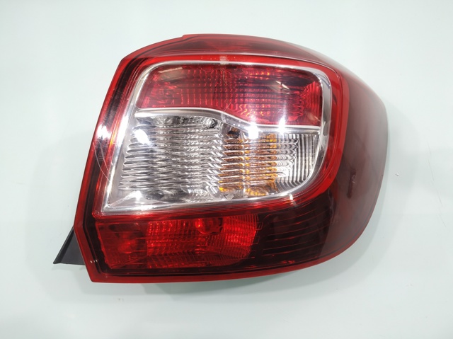 RENAULT 265500465R Piloto trasero derecho  disponible Valladolid