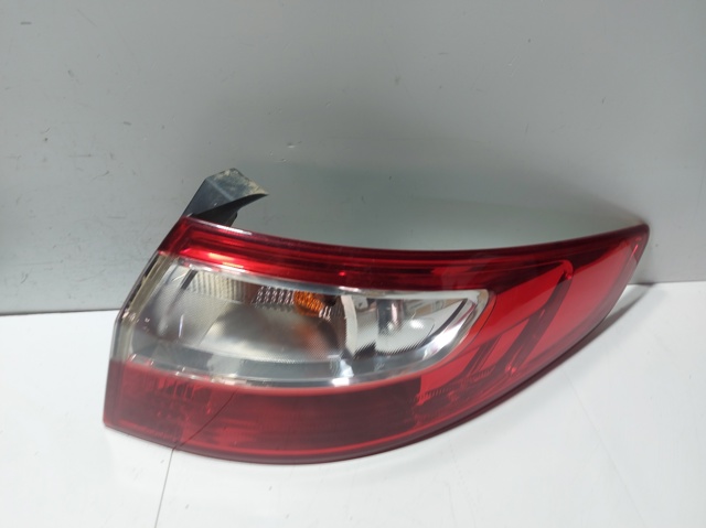 RENAULT 265502140R Piloto trasero exterior derecho comprar Tarragona
