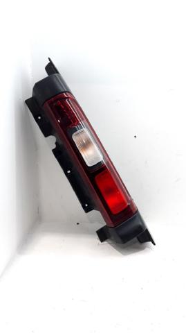 265504656R RENAULT Piloto trasero derecho superior comprar Bilbao