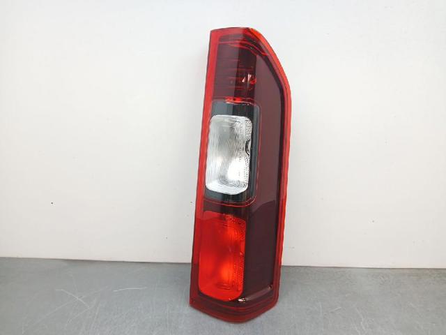 265504656R RENAULT Piloto trasero derecho superior  comprar en Jaén