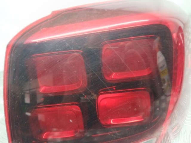 265506147R Piloto trasero derecho  en stock Sabadell