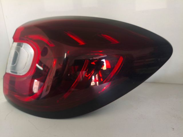 265506738R RENAULT Piloto trasero derecho  en stock Huelva