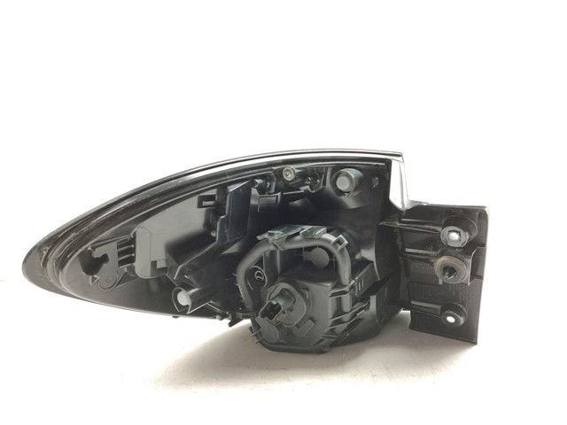 265506738R RENAULT Piloto trasero derecho  disponible Vigo