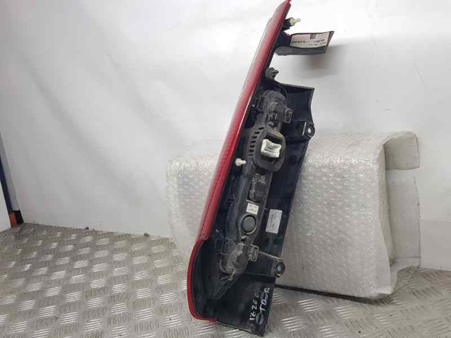 265506747R RENAULT Piloto trasero derecho comprar Madrid