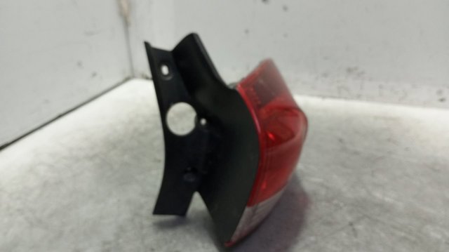 265507408R RENAULT Piloto trasero derecho  en stock Huelva