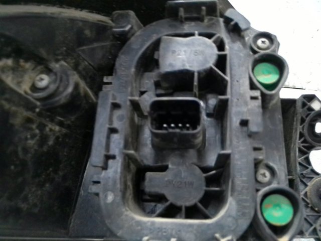 265507408R Piloto trasero derecho  en stock Sabadell