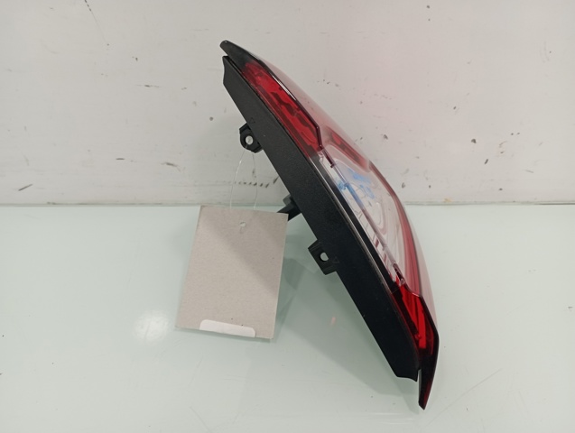 265508073R RENAULT Piloto trasero interior derecho comprar Bilbao