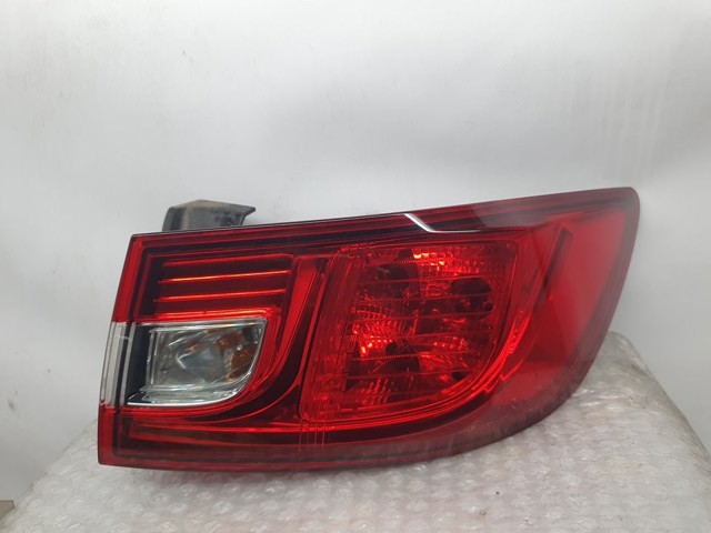 265509846R Piloto trasero exterior derecho  comprar en Pontevedra
