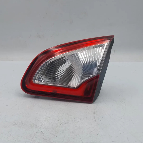 26550BR01A NISSAN Piloto trasero interior derecho  disponible Vigo