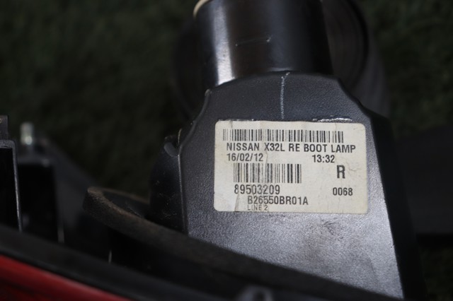 26550BR01A NISSAN Piloto trasero interior derecho  comprar en Oviedo